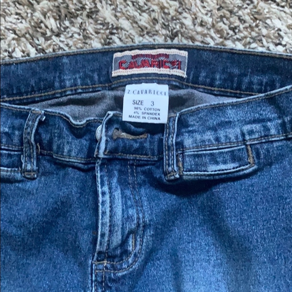 Jean - Picture 3 of 4